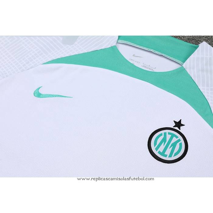 Fato de Treino
 Inter de Milao 
 2022-2023 Manga Curta
 Branco
 - Calcas Curta
